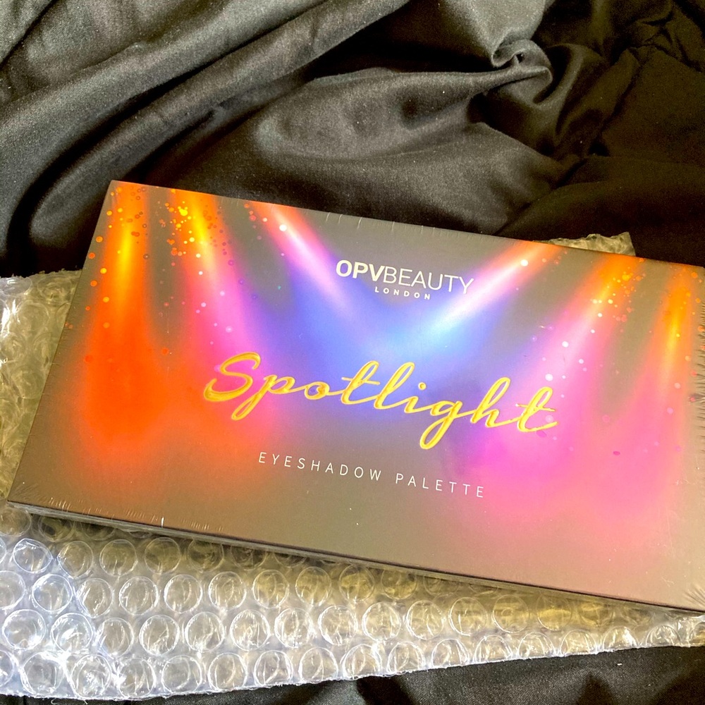 OPV BEAUTYSpotlight Eyeshadow Palette